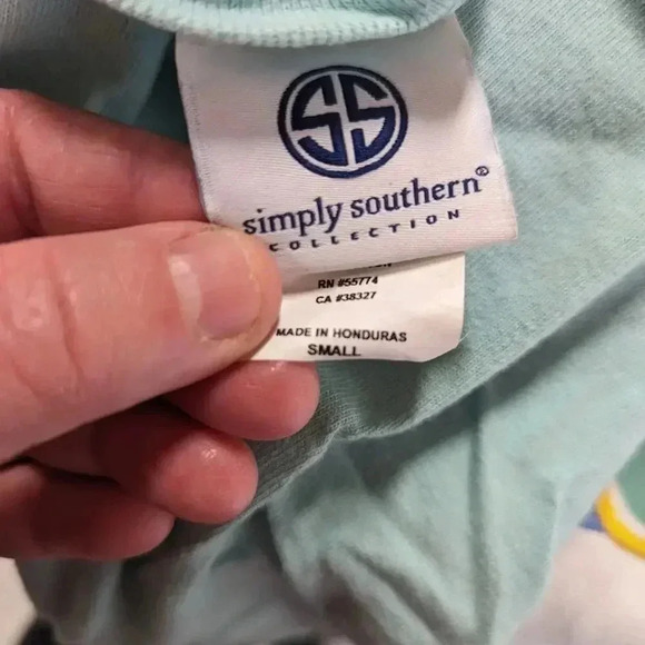 Simply Southern Tee Shirt - Small - Picture 2 of 3